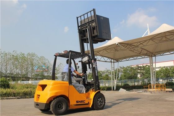 3000kg ディーゼル対重量 5000mm リフト ディーゼル駆動フォークリフト
