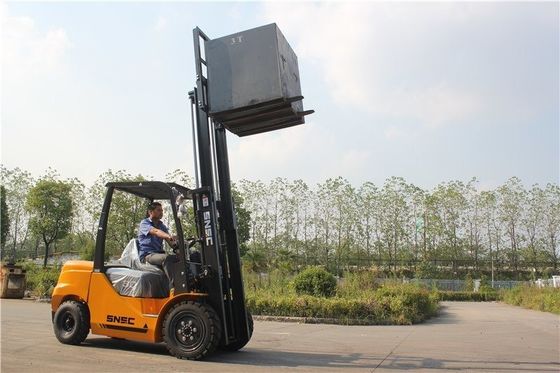 3000kg ディーゼル対重量 5000mm リフト ディーゼル駆動フォークリフト