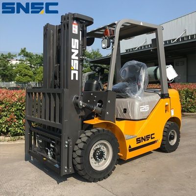 2500kg 輸送コンテナフォークリフト 中国 Gq491 Lp ガスフォークリフト