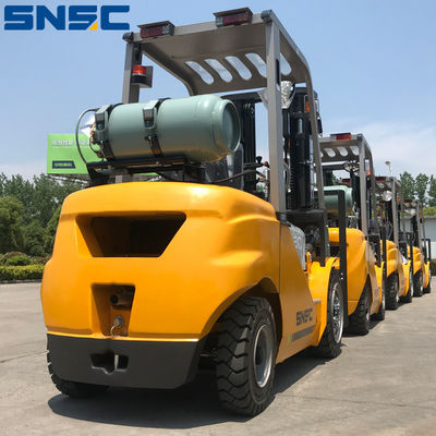 2500kg 輸送コンテナフォークリフト 中国 Gq491 Lp ガスフォークリフト