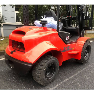 3.5トンの4x4フォークリフト 小型荒地フォークリフト FD35ディーゼルエンジン