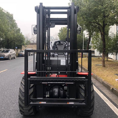 3.5トンの4x4フォークリフト 小型荒地フォークリフト FD35ディーゼルエンジン