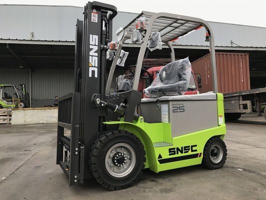 カスタマイズされた2.5トンの電気フォークリフト SNSCフォークリフト バッテリー駆動